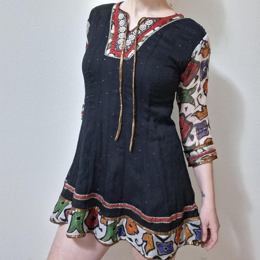 Vintage 90s / Y2K Embroidered Sequin Swing Mini Dress / Tunic Top Boho Batik S/M